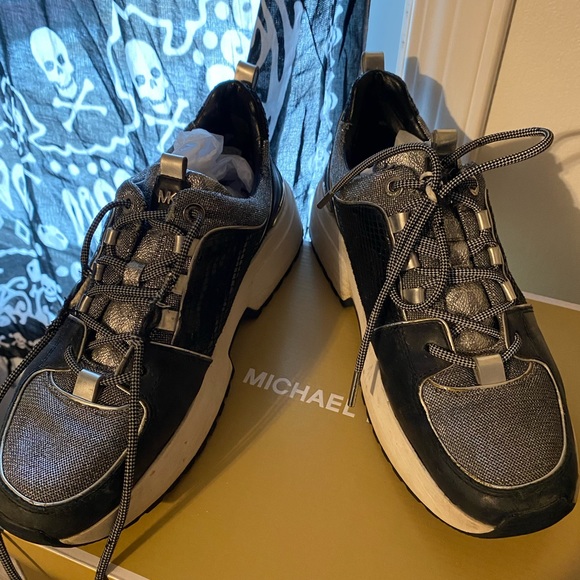 Michael Kors sneakers - Picture 4 of 4